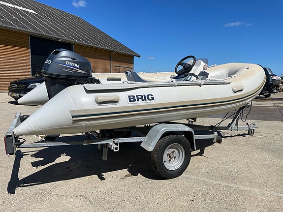 Brig 330 sport med 20 hk Yamaha